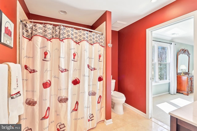 7951 Kelly Ann Ct, Fairfax Station, VA 22039 - bathroom featuring toilet, vanity, baseboards, a shower with curtain, and tile patterned floors