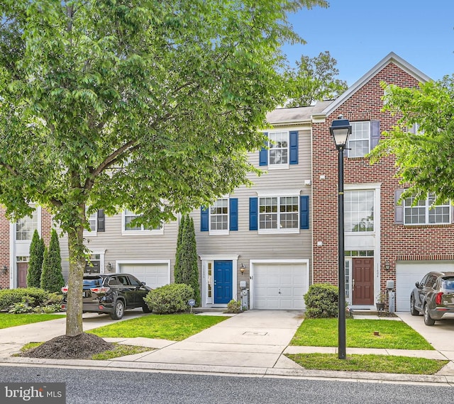 11606 Amaralles Dr, Reisterstown, MD 21136 - multi unit property with an attached garage and driveway