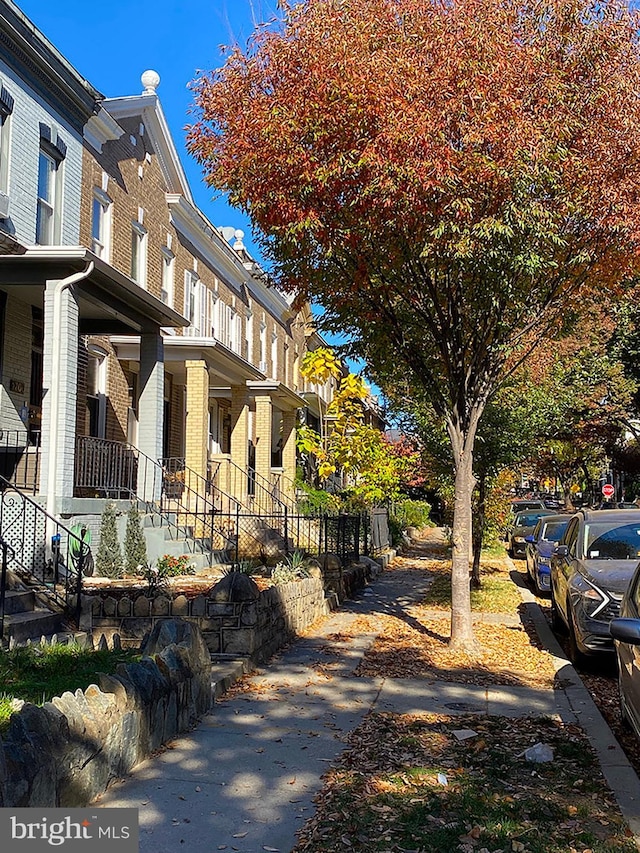 1111 Orren St NE Unit 300, Washington, DC 20002 - surrounding community with a residential view