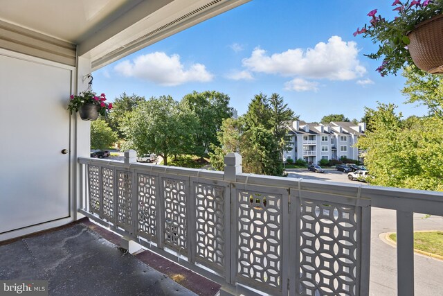 12213 Eagles Nest Ct Unit M, Germantown, MD 20874 - view of balcony
