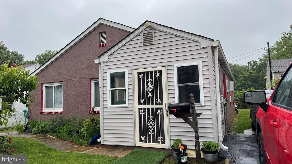 315 Mcginn Pl, New Castle, DE 19720 - view of front facade