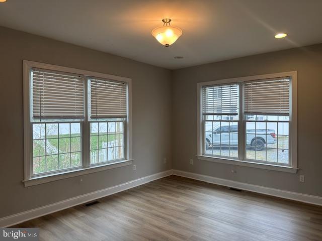 27 Kleis Rd, Severna Park, MD 21146 - unfurnished room featuring wood finished floors, baseboards, and recessed lighting
