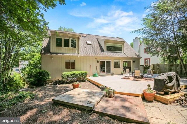 11212 Angus Pl, Potomac, MD 20854 - back of house with a wooden deck and roof with shingles