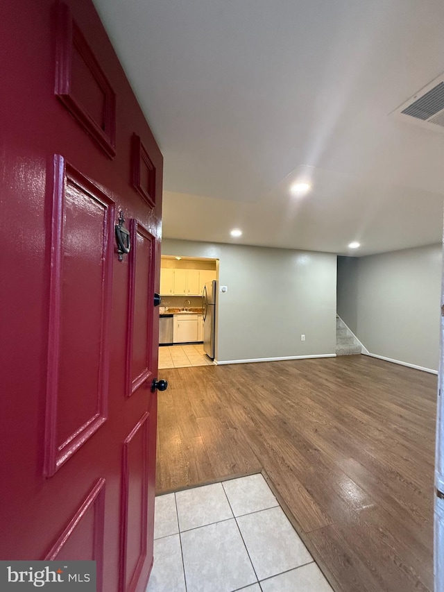 9200 Bridle Path Ln Unit E, Laurel, MD 20723 - entrance foyer featuring recessed lighting, light tile patterned flooring, and baseboards