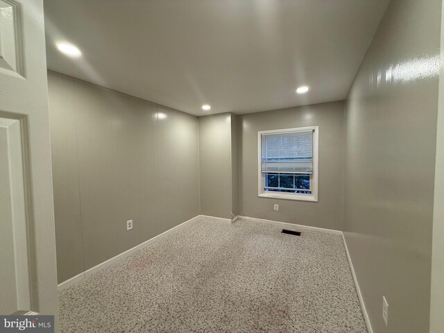 9200 Bridle Path Ln Unit E, Laurel, MD 20723 - empty room with baseboards, speckle patterned floor, and recessed lighting