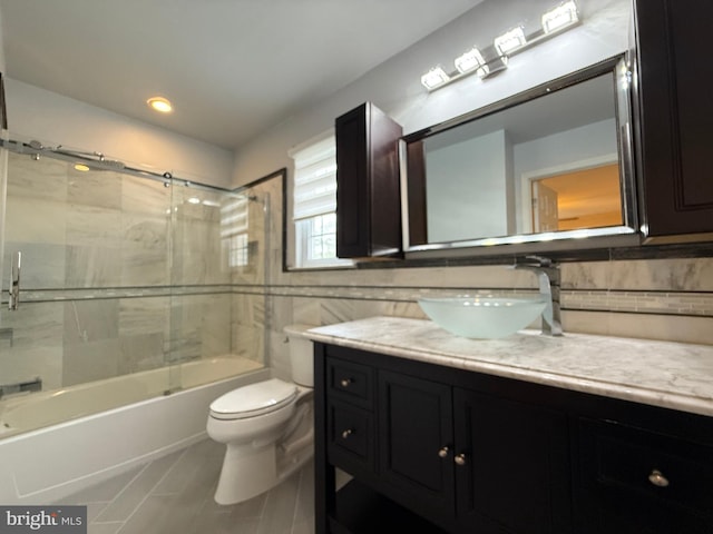 15 E Park Rd, Newtown, PA 18940 - full bath featuring vanity, toilet, shower / tub combination, tile patterned floors, and recessed lighting