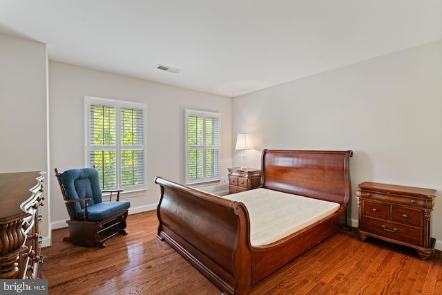 4729 Grand Masters Way, Woodbridge, VA 22192 - bedroom featuring wood finished floors and baseboards