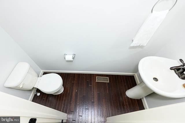 24 Furlong Rd, Douglassville, PA 19518 - half bath featuring a sink and toilet