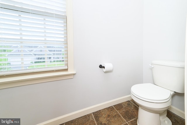 24 Furlong Rd, Douglassville, PA 19518 - bathroom featuring baseboards and toilet