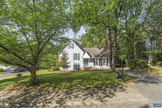 676 Victorian Ct, Charlottesville, VA 22901 - view of front of home with a front yard