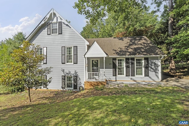 676 Victorian Ct, Charlottesville, VA 22901 - tri-level home with a front yard and roof with shingles