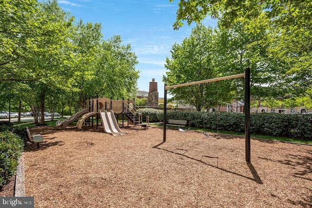 23219 Christopher Thomas Ln, Brambleton, VA 20148 - view of communal playground