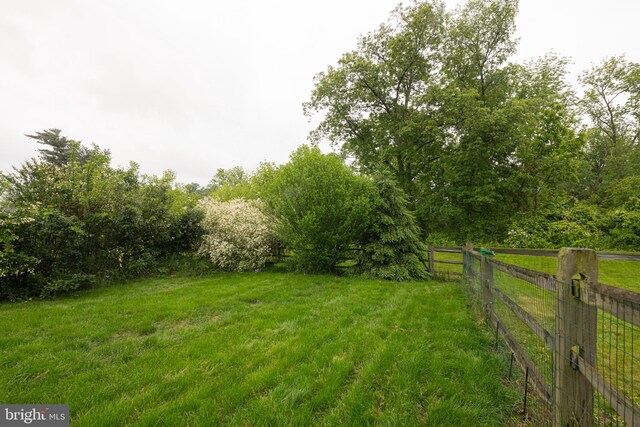 706 Melvin Rd, Telford, PA 18969 - view of yard