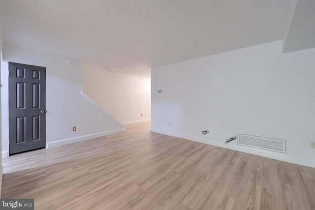 1134 Fox Run, Reading, PA 19606 - empty room featuring light wood-type flooring and baseboards
