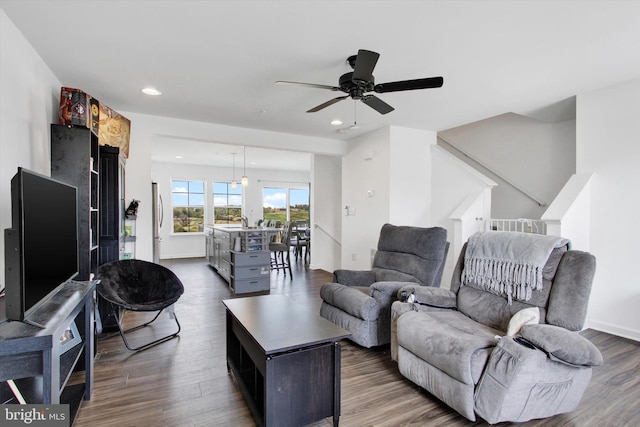 215 Homestead Dr, Hanover, PA 17331 - living room featuring ceiling fan, dark wood-style floors, and recessed lighting