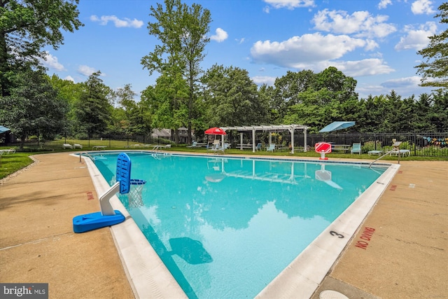 3117 Port Way, Annapolis, MD 21403 - community pool with a pergola and view of wooded area