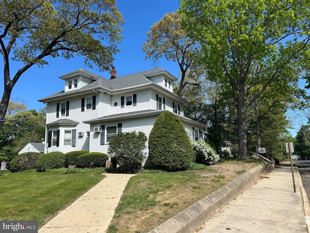 302 Montgomery Ave, Pitman, NJ 08071 - american foursquare style home with a chimney and a front lawn