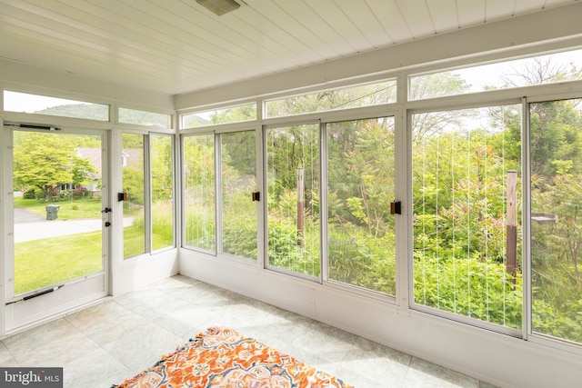 724 E Curtin St, Bellefonte, PA 16823 - view of unfurnished sunroom