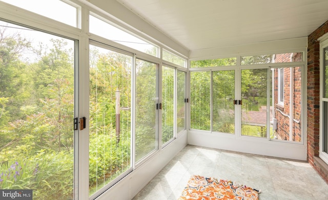 724 E Curtin St, Bellefonte, PA 16823 - unfurnished sunroom featuring french doors