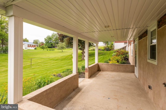 724 E Curtin St, Bellefonte, PA 16823 - porch with a yard