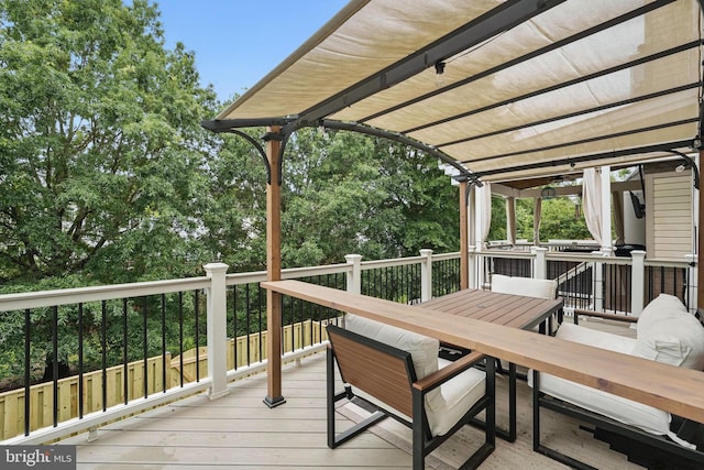 47686 Sandbank Sq, Sterling, VA 20165 - deck with outdoor dining area