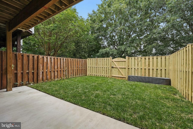 47686 Sandbank Sq, Sterling, VA 20165 - view of yard with a gate and a patio