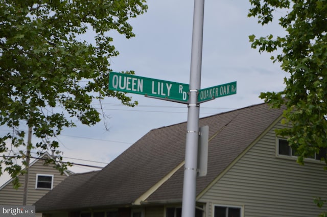 116 Queen Lily Rd, Levittown, PA 19057 - exterior view of a shingled roof