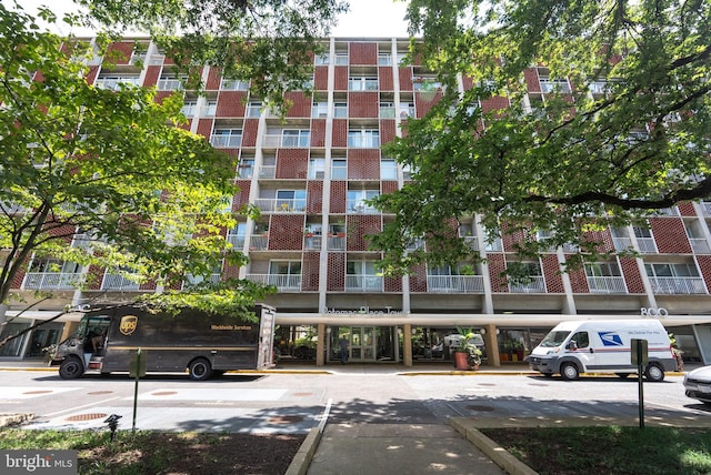 800 4th St SW Unit N216, Washington, DC 20024 - view of apartment building / complex