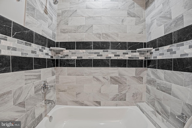 1838 N 4th St, Philadelphia, PA 19122 - full bathroom with washtub / shower combination