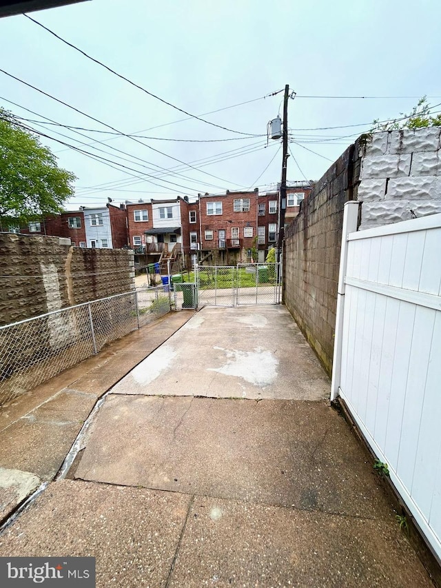 3925 Colborne Rd, Baltimore, MD 21229 - view of patio with a gate