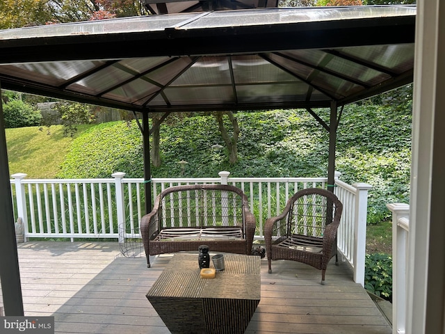 95 Knapp Ave, Hamilton, NJ 08610 - wooden deck with a gazebo