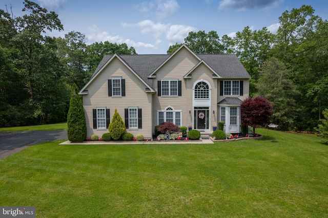 11 Harvest Dr, Pittsgrove, NJ 08318 - view of front of home featuring a front lawn and roof with shingles