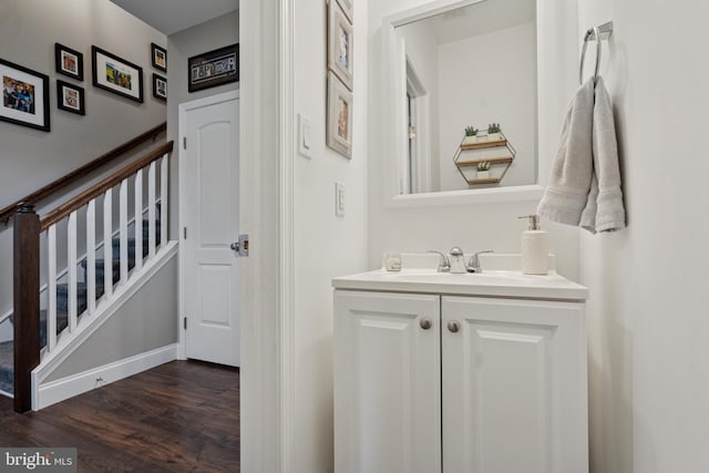 120 Northturn Ln, Levittown, PA 19054 - bathroom featuring wood finished floors, vanity, and baseboards