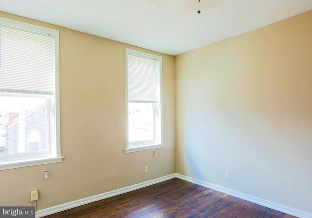 1114 W Cross St, Baltimore, MD 21230 - unfurnished room featuring dark wood finished floors and baseboards