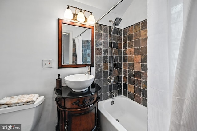 3921 22nd St NE, Washington, DC 20018 - full bath featuring shower / bath combo and vanity