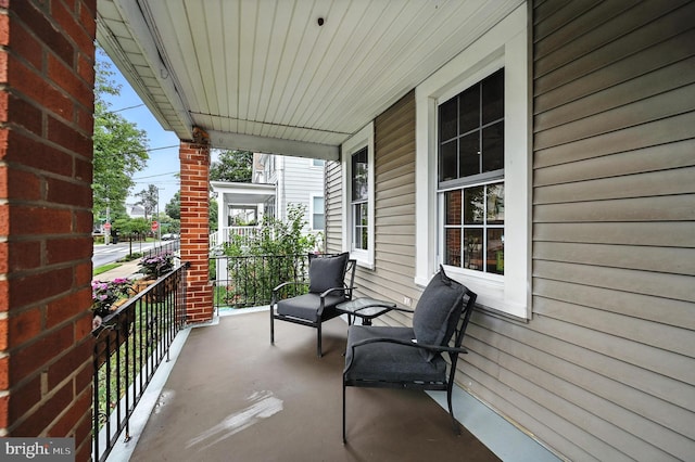 3921 22nd St NE, Washington, DC 20018 - view of covered porch