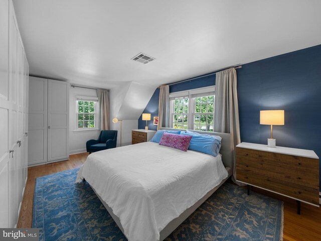 9103 Chickawane Ct, Alexandria, VA 22309 - bedroom featuring wood finished floors