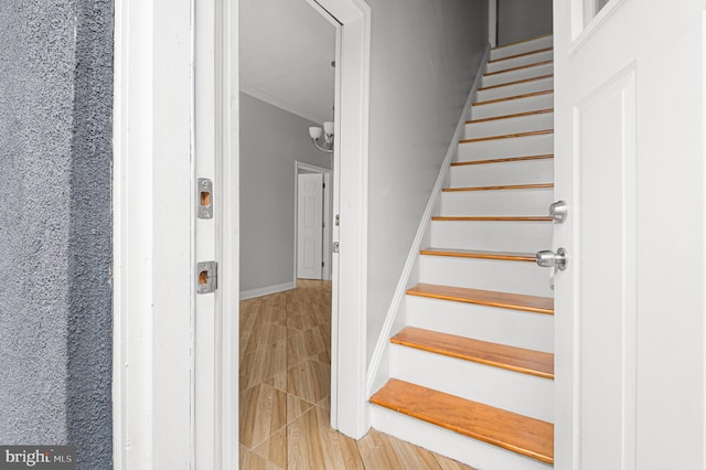 755 S 22nd St, Philadelphia, PA 19146 - stairway featuring ornamental molding and baseboards