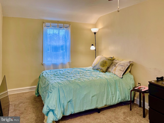 1506 Mcgovern Ter, Wilmington, DE 19805 - carpeted bedroom featuring vaulted ceiling and baseboards