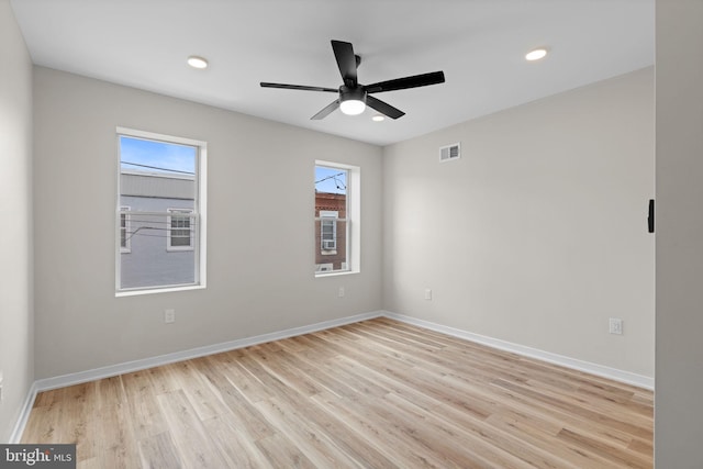 1728 S Bancroft St, Philadelphia, PA 19145 - spare room featuring light wood-style floors, a ceiling fan, baseboards, and recessed lighting