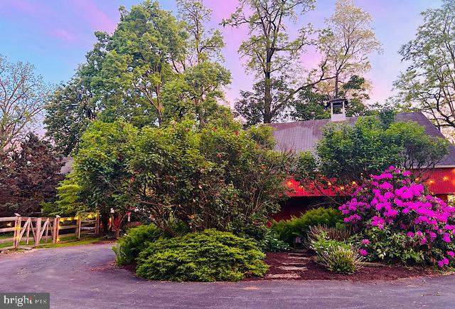 3394 State Hill Rd, Reading, PA 19608 - view of yard