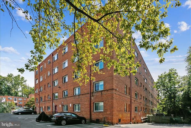 116 Lee Ave Unit 112, Takoma Park, MD 20912 - view of apartment building / complex with uncovered parking