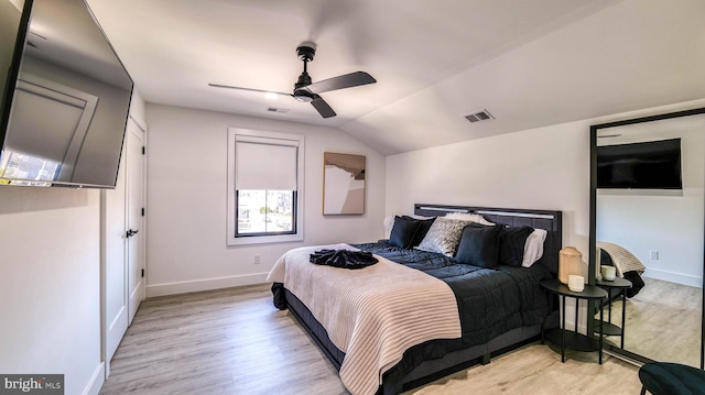 21 Hart Ln, Ventnor City, NJ 08406 - bedroom featuring light wood-style floors, vaulted ceiling, baseboards, and a ceiling fan
