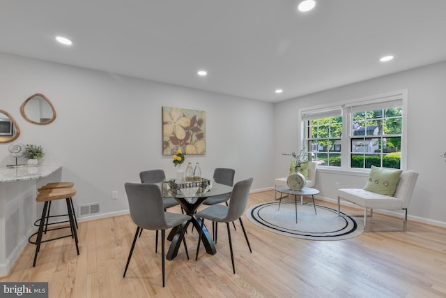 1334 Elsinore Ave, Mclean, VA 22102 - dining space featuring light wood-style floors, recessed lighting, and baseboards