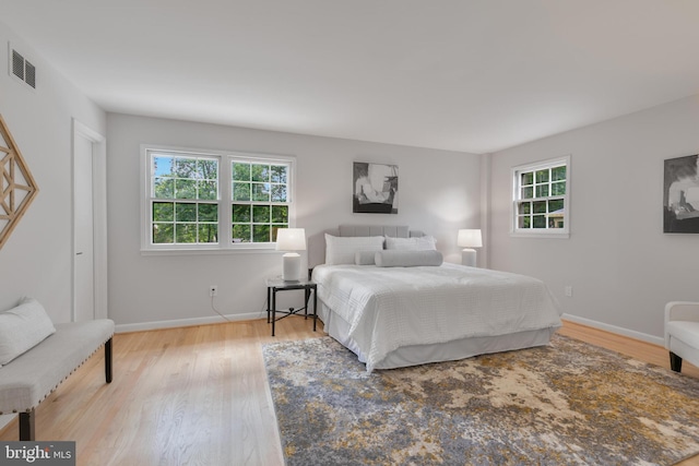 1334 Elsinore Ave, Mclean, VA 22102 - bedroom featuring wood finished floors and baseboards