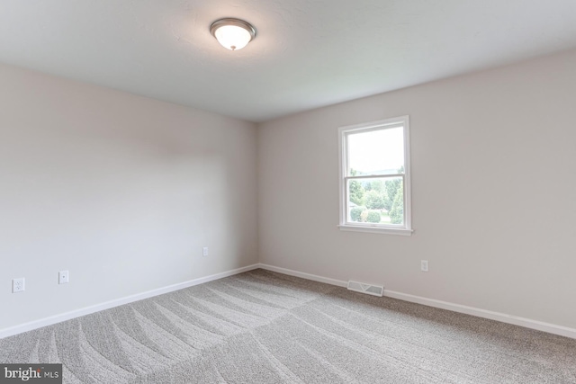 1667 Beech Ln, Hanover, PA 17331 - carpeted spare room featuring baseboards