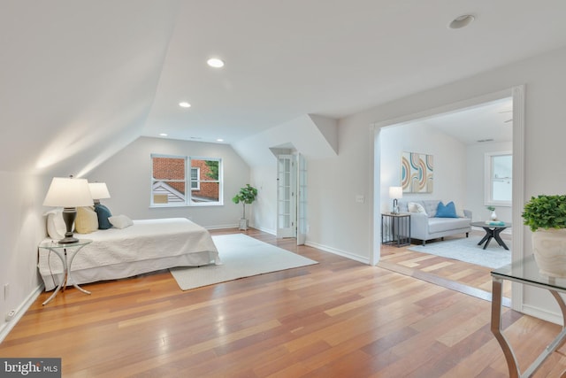 5001 14th St N, Arlington, VA 22205 - bedroom featuring light wood-style floors, vaulted ceiling, recessed lighting, and baseboards