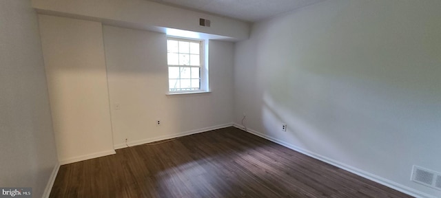 178 Woodstream Building 5, Norristown, PA 19403 - empty room with dark wood finished floors and baseboards