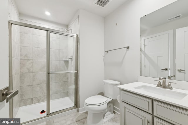 121 Mountain Path Ln, Stafford, VA 22554 - bathroom with toilet, vanity, a stall shower, baseboards, and recessed lighting