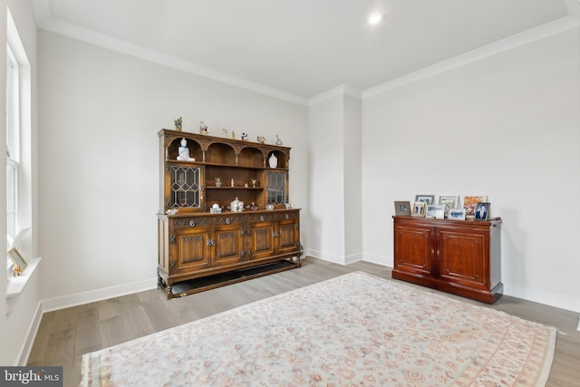 121 Mountain Path Ln, Stafford, VA 22554 - sitting room with wood finished floors, crown molding, and baseboards